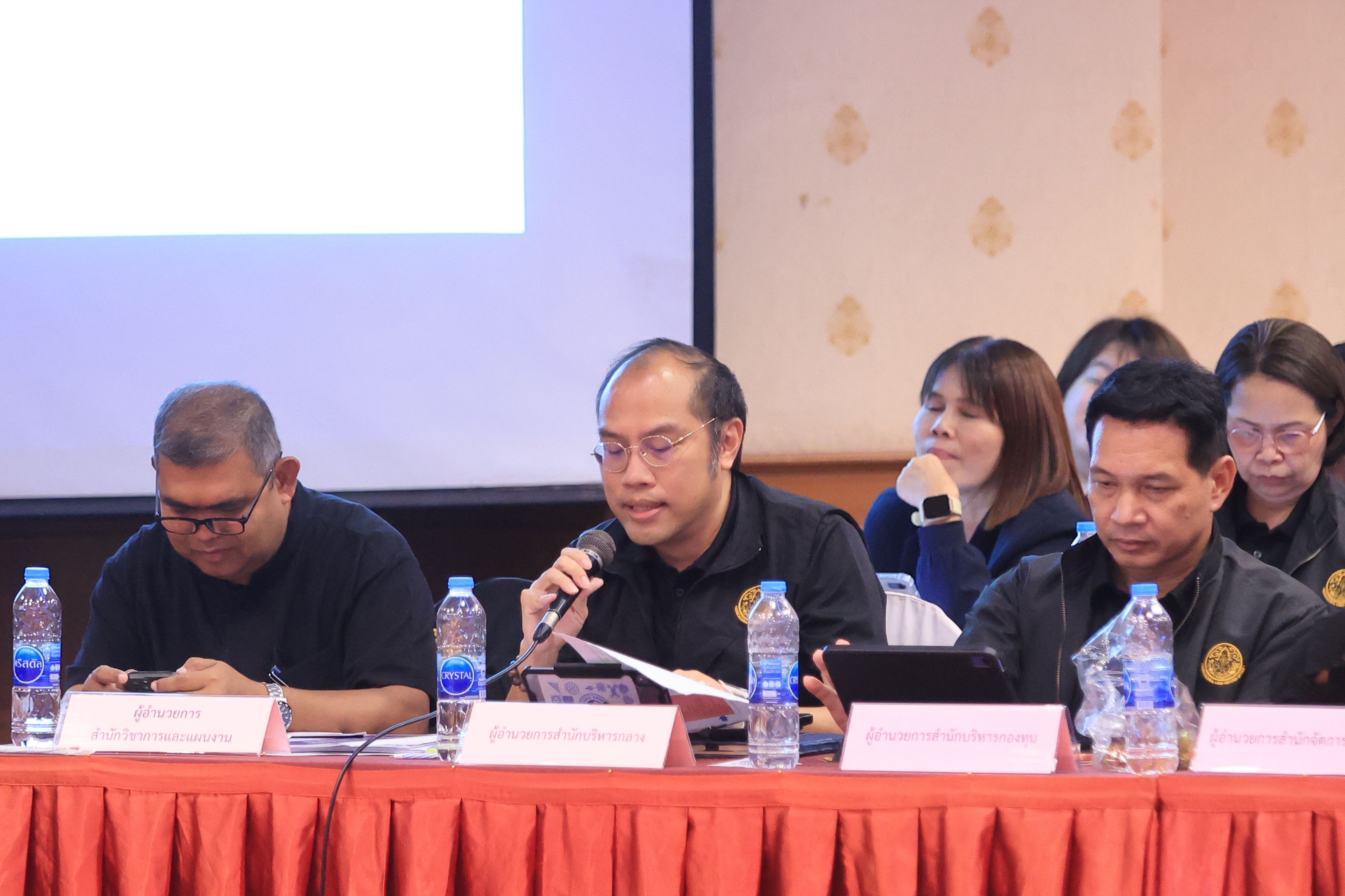 title - เลขาฯ ส.ป.ก. ยกระดับการติดตามงบปี 69 สั่งเร่งเบิกจ่าย-ขับเคลื่อนทุกโครงการให้เห็นผล